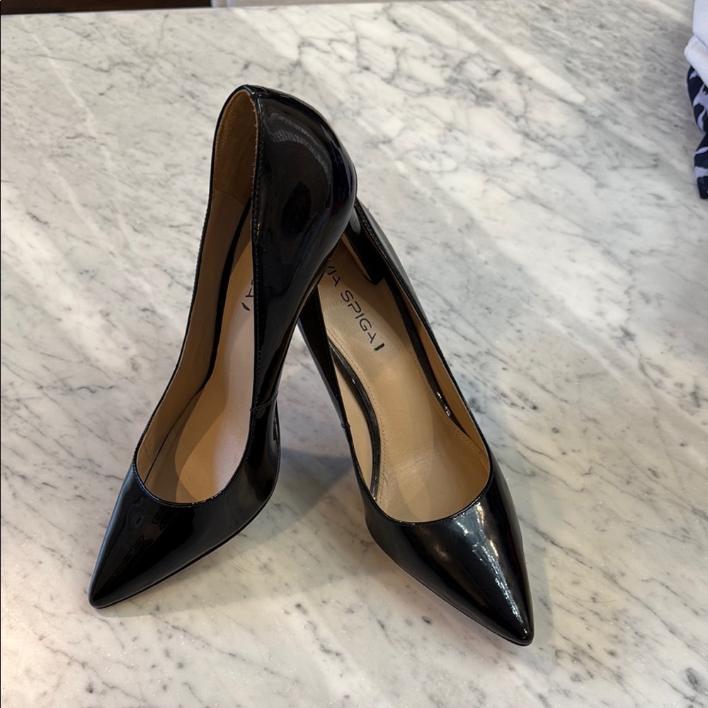 Via Spiga Black Patent Leather Women's Pumps